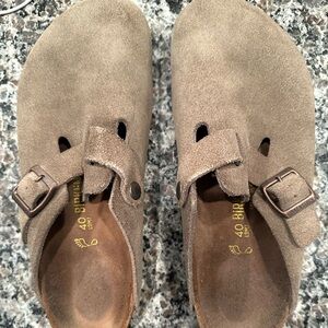 New Birkenstock Boston clogs